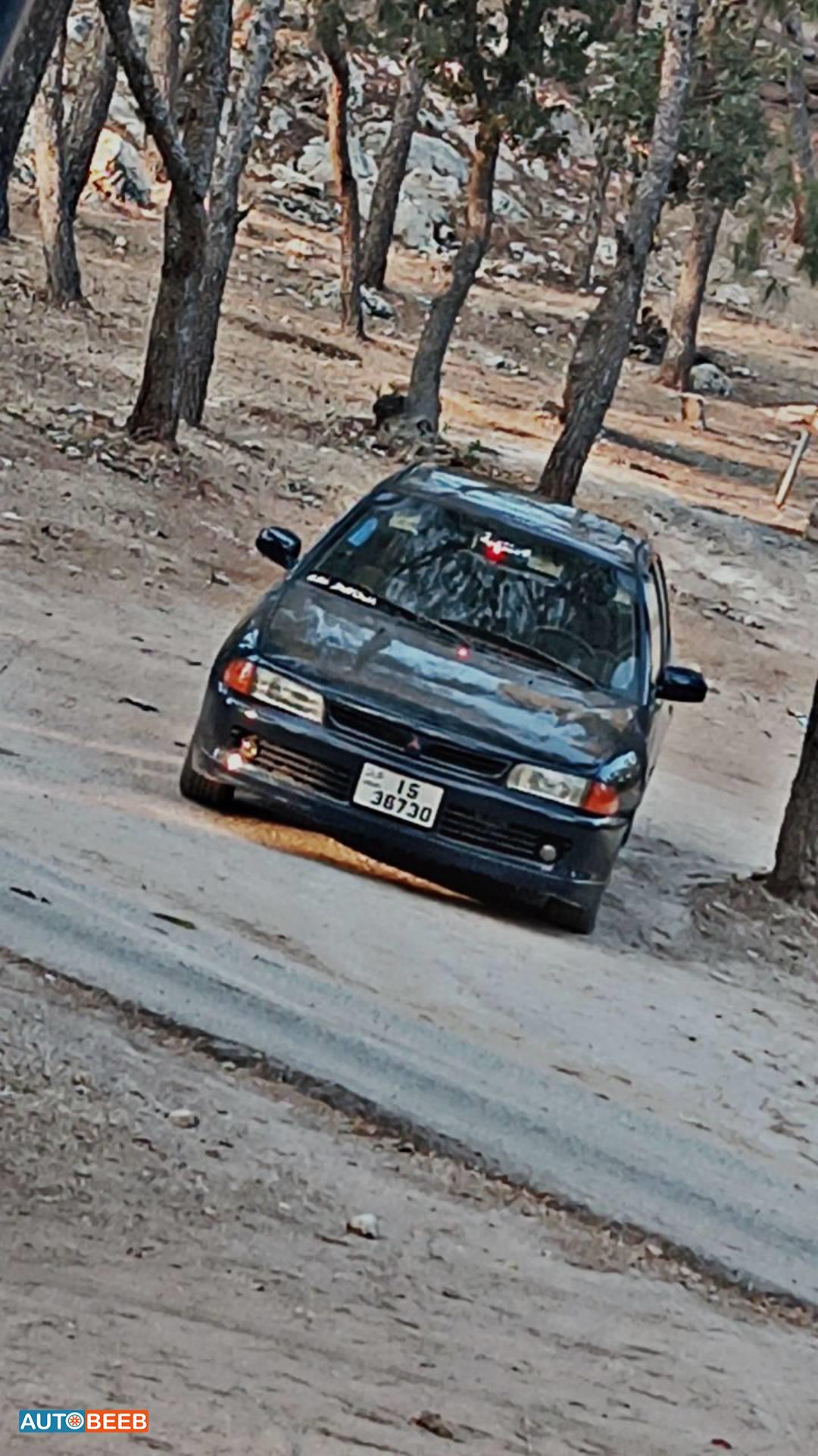 ميتسوبيشي لانسر 1995