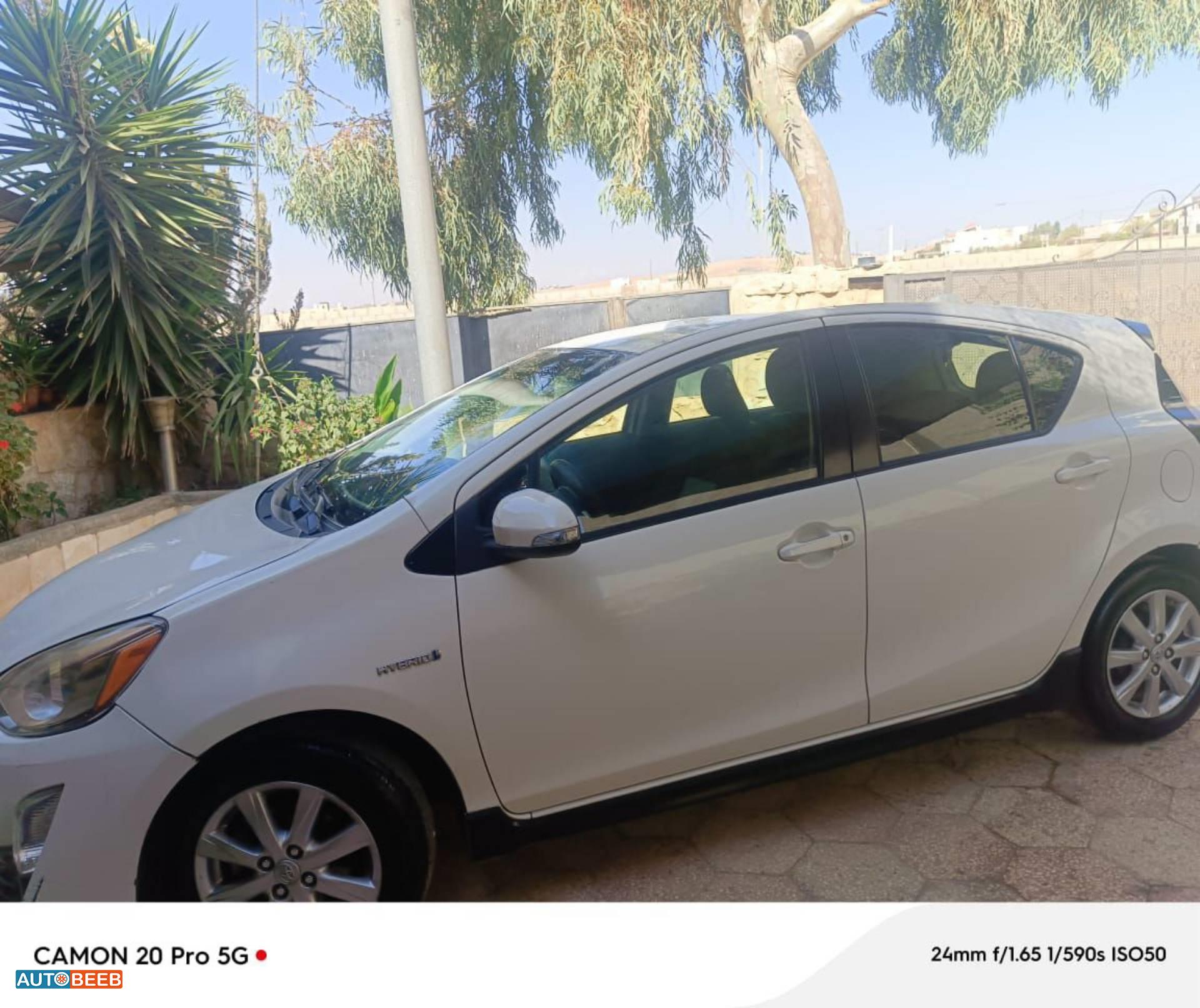 تويوتا بريوس سي 2017