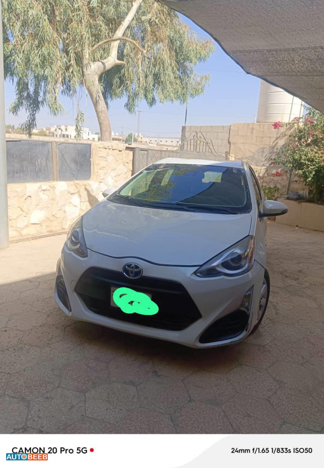 تويوتا بريوس سي 2017