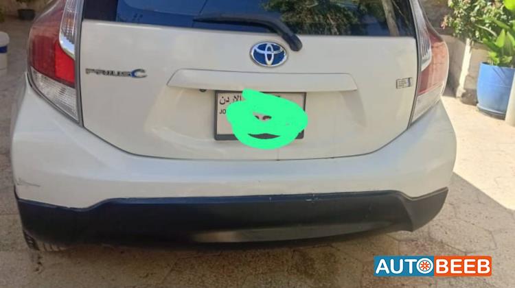 تويوتا بريوس سي 2017