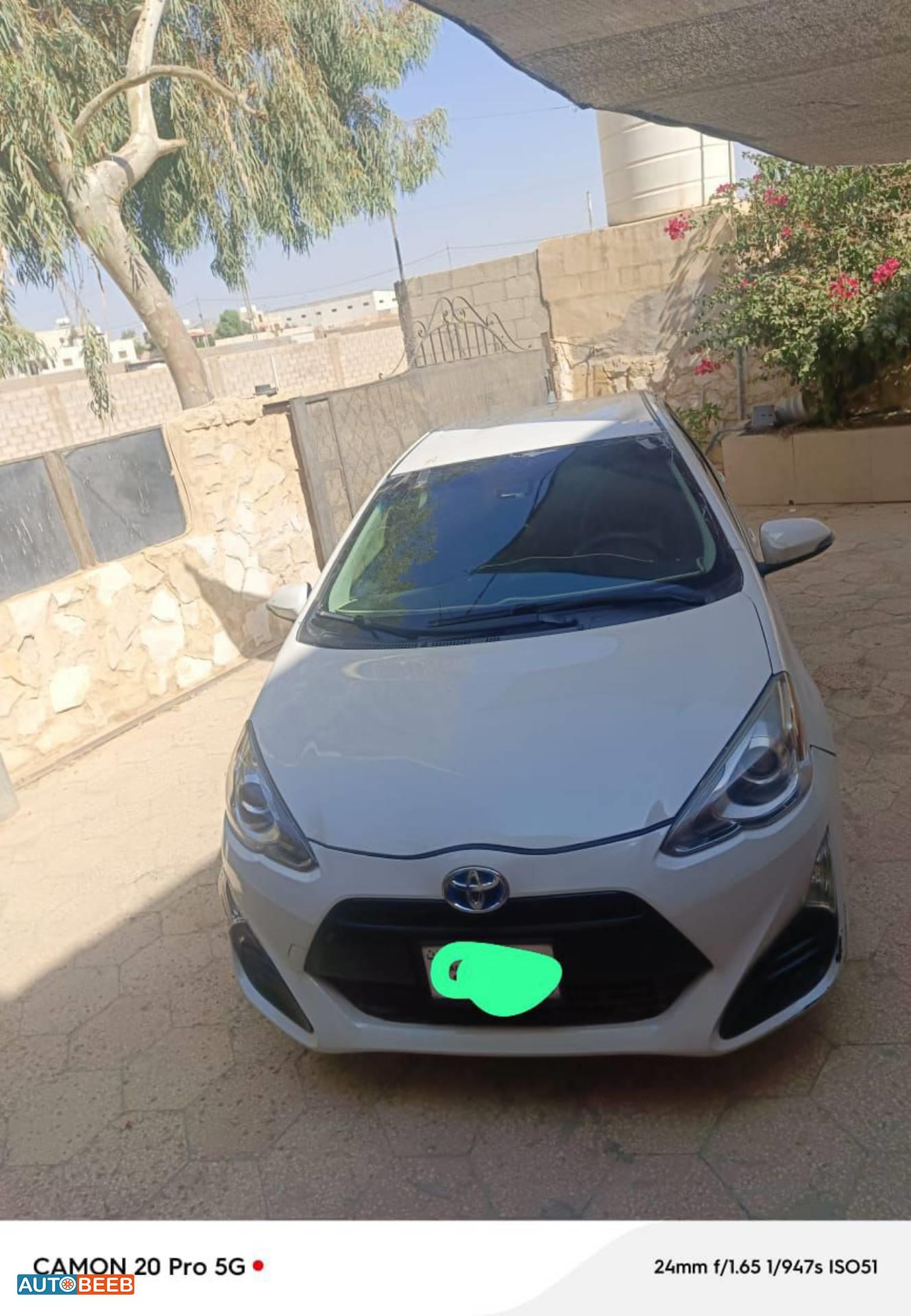 تويوتا بريوس سي 2017