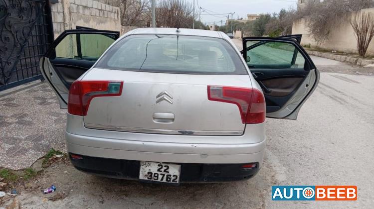 سيتروين سي 2 2005