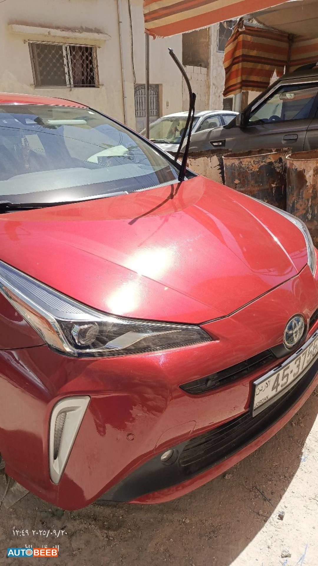 تويوتا بريوس 2019