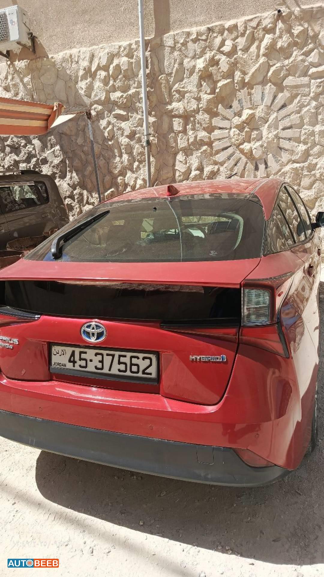 تويوتا بريوس 2019