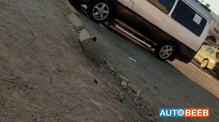 ميني باص هيونداي 2001