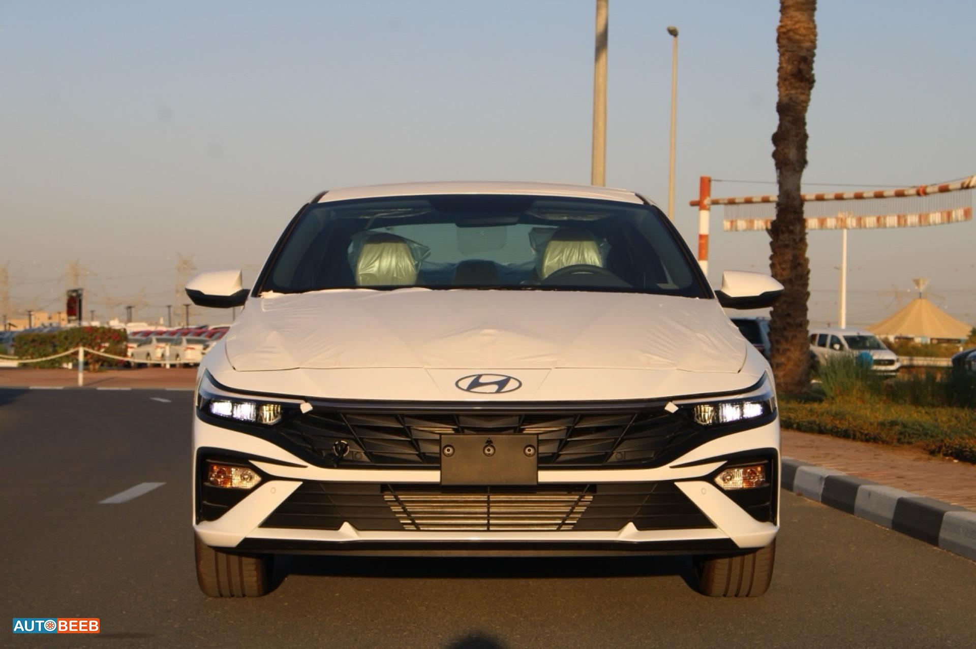Hyundai Elantra 2024