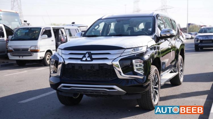 Mitsubishi Pajero 2023