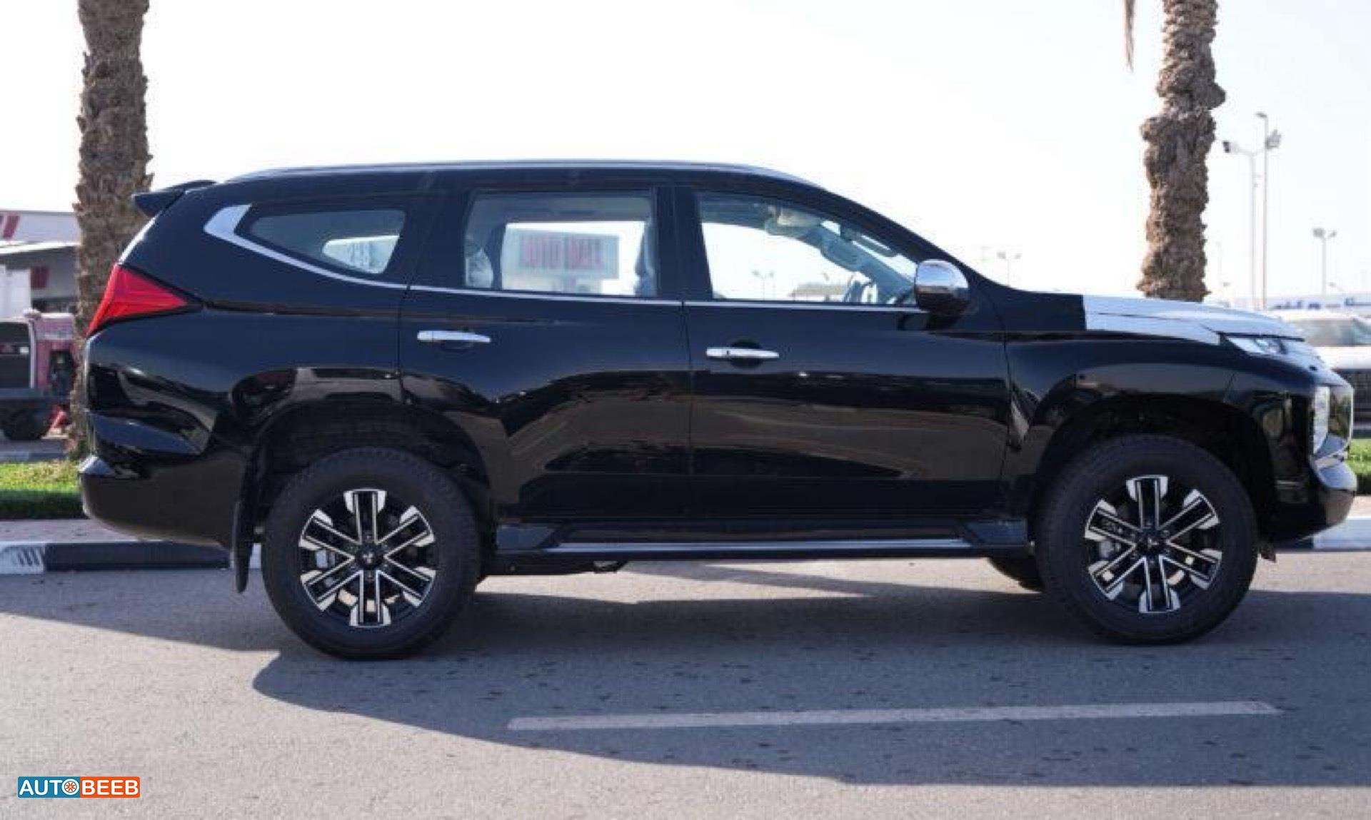 Mitsubishi Pajero 2023