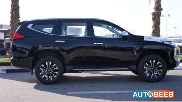 Mitsubishi Pajero 2023