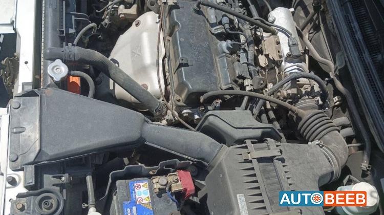 ميتسوبيشي لانسر 2010