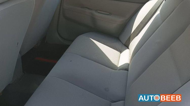 ميتسوبيشي لانسر 2010