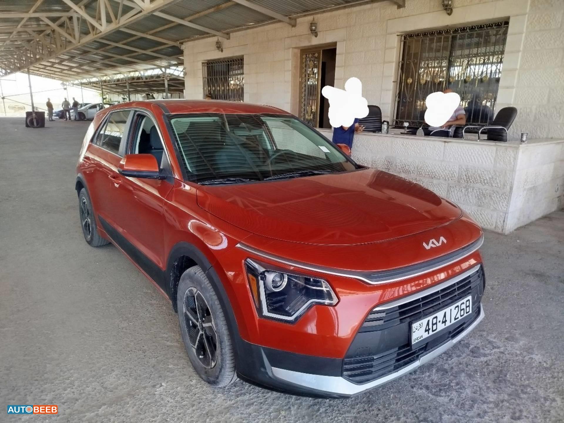 كيا نيرو 2023