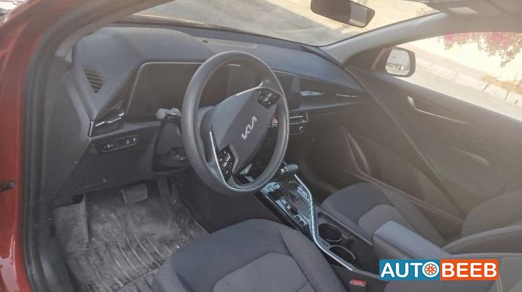 كيا نيرو 2023