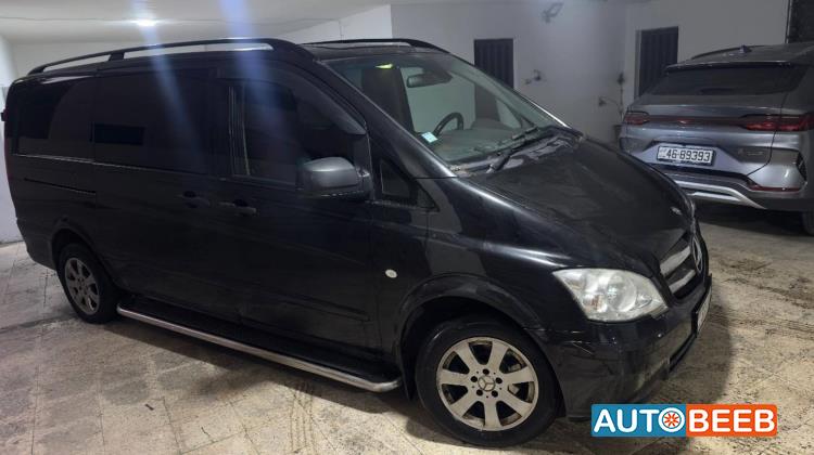 ميني باص مرسيدس بنز 2012