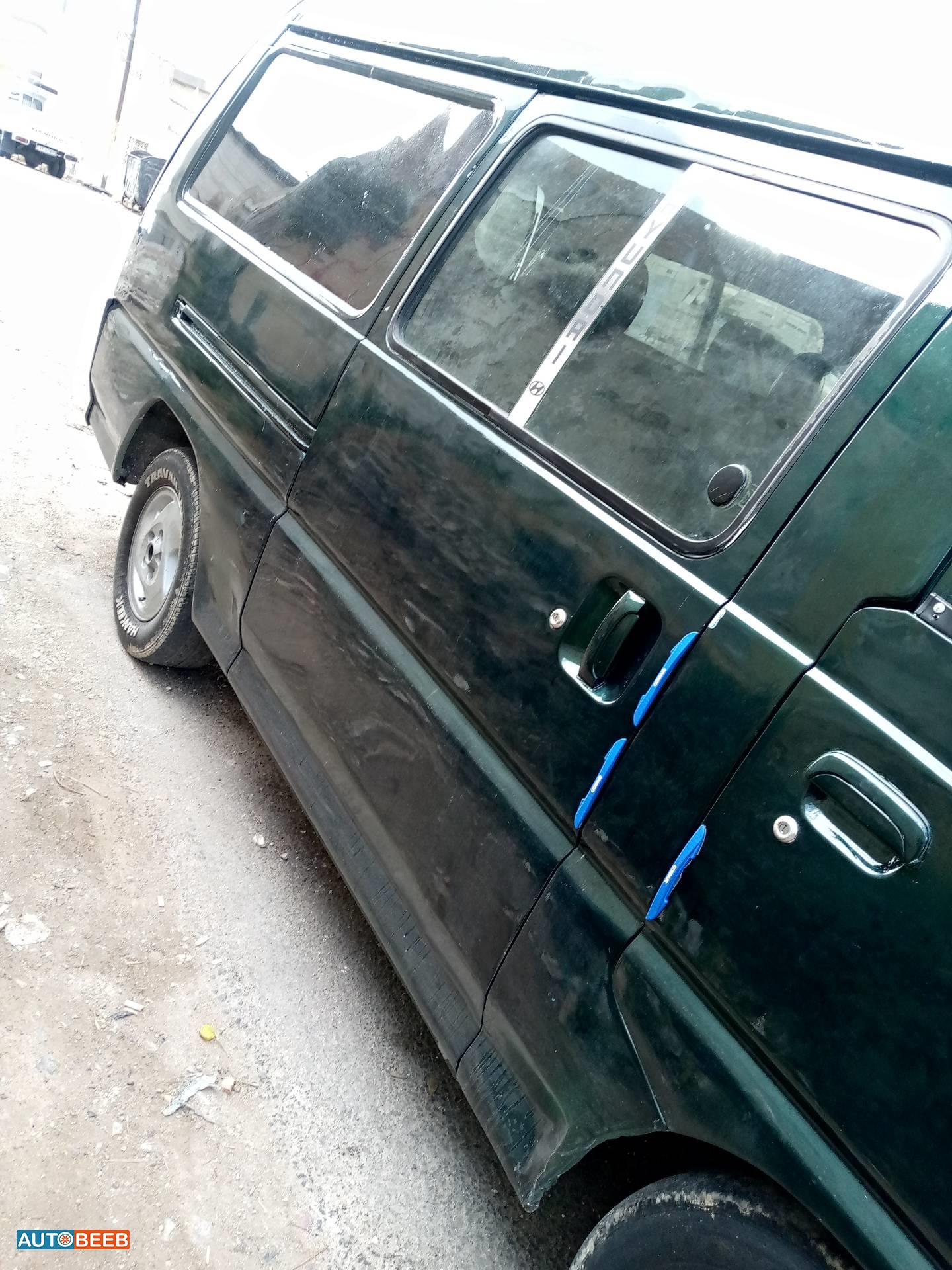 Minibus Hyundai 1996