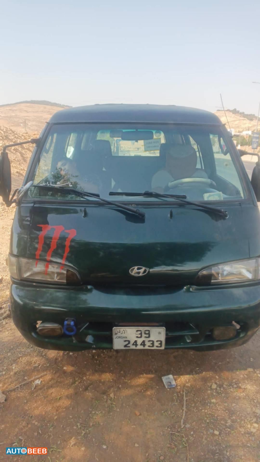 Minibus Hyundai 1996