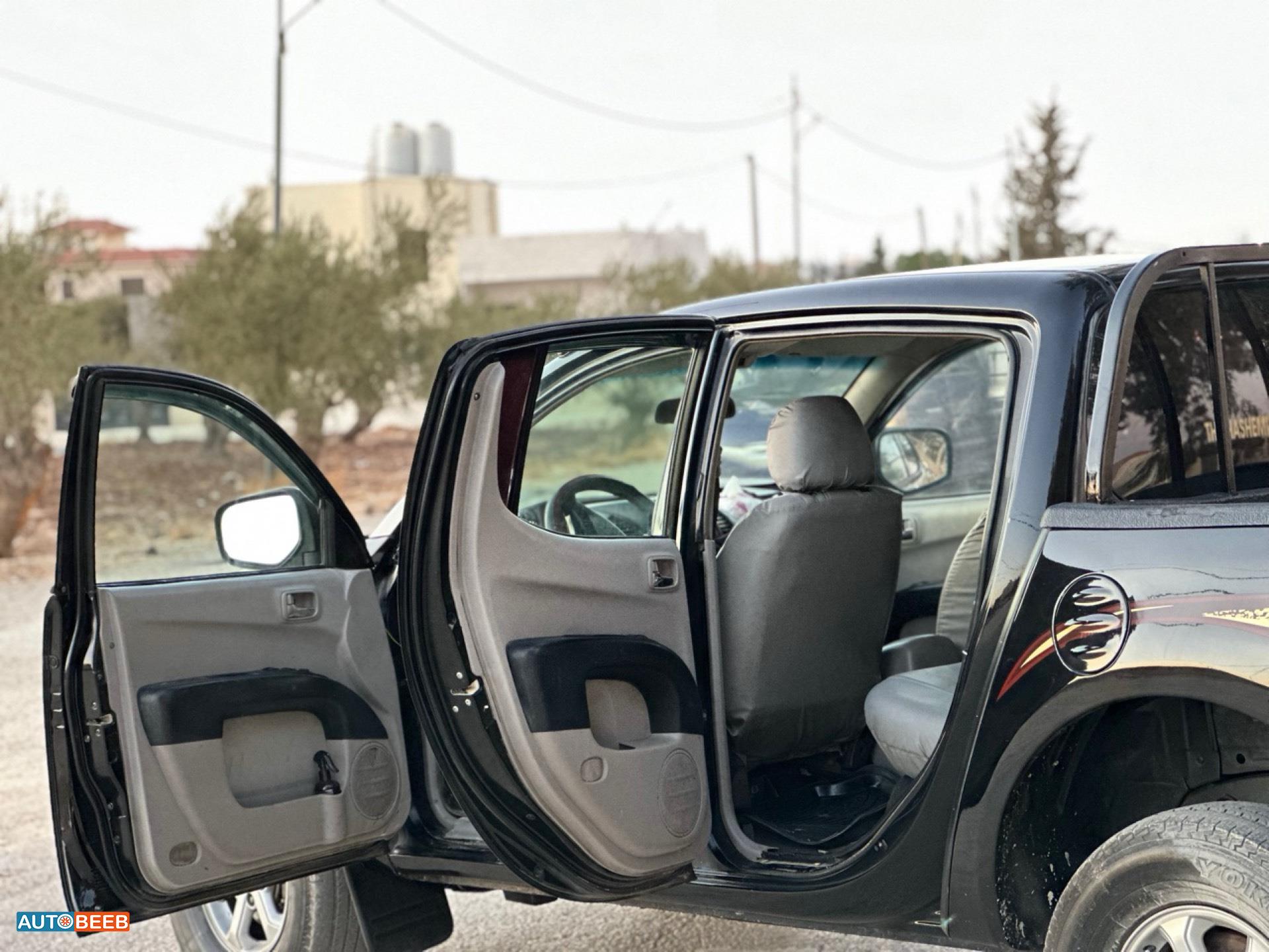 Mitsubishi L200 2008