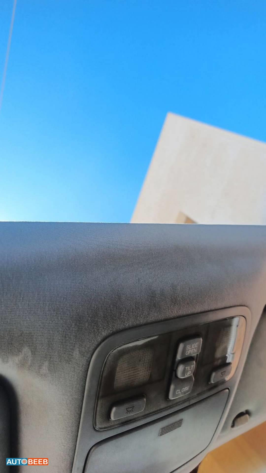 هيونداي توسان 2005