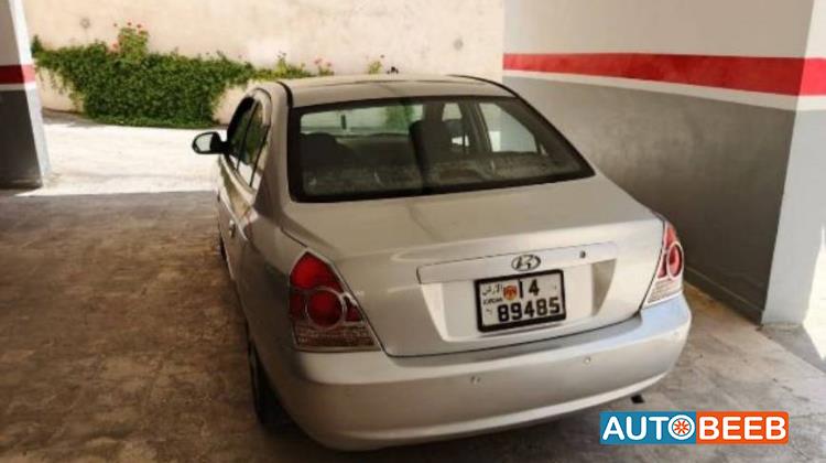 هيونداي افانتي 2005