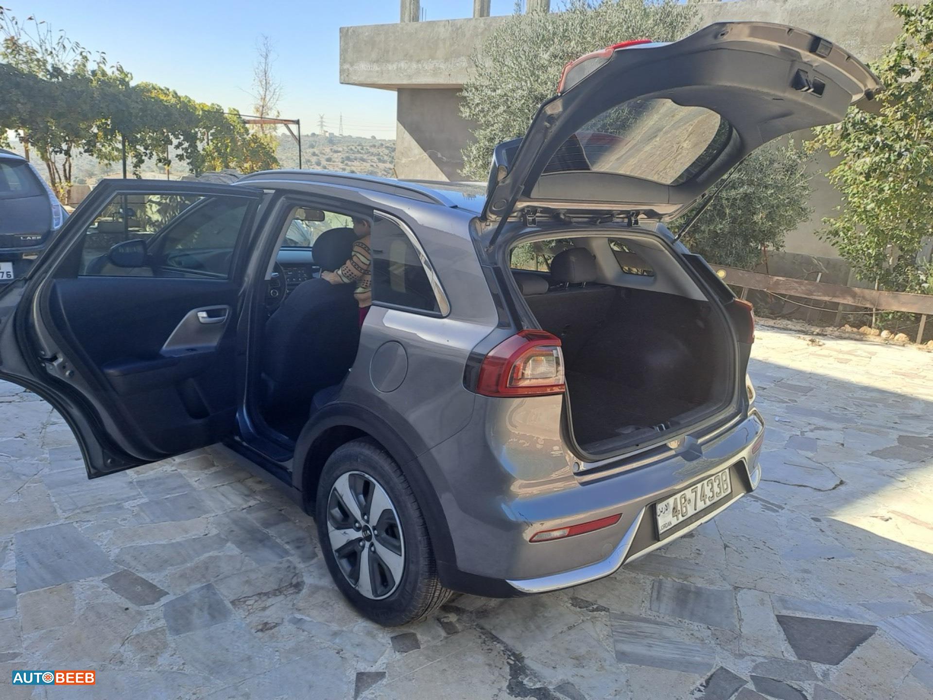 كيا نيرو 2018