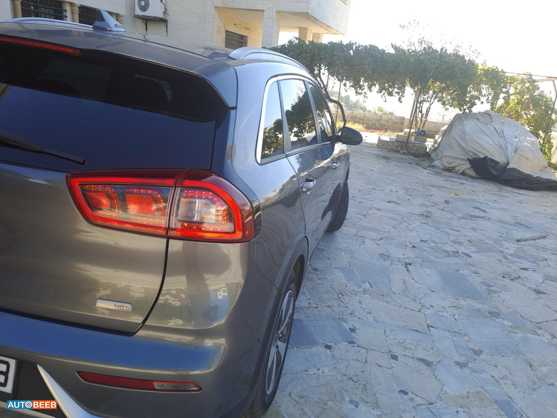 كيا نيرو 2018