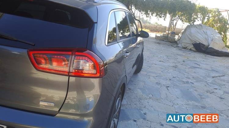 كيا نيرو 2018