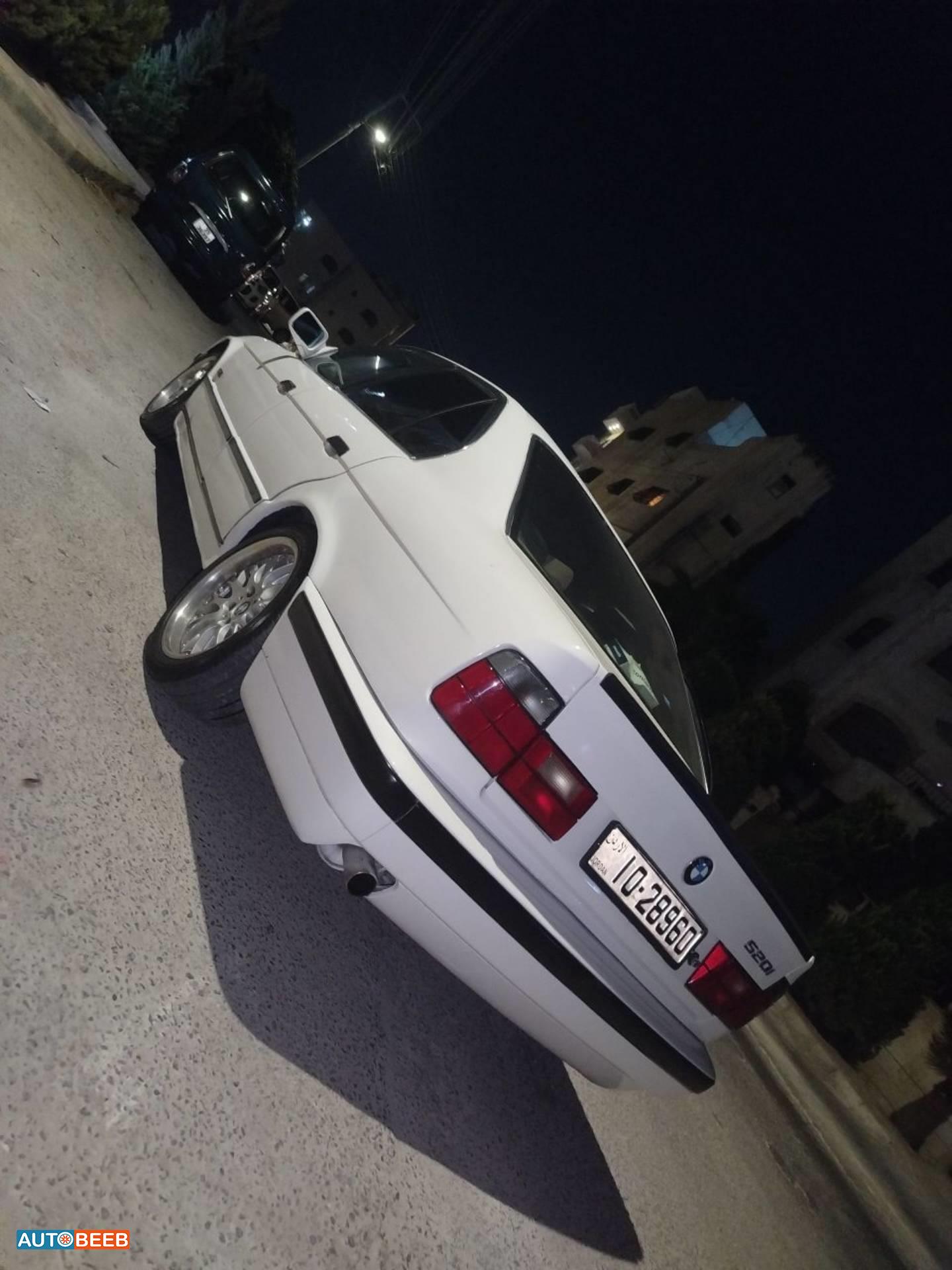 بي ام دبليو 520 1992