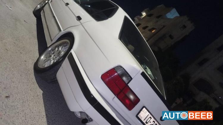 بي ام دبليو 520 1992