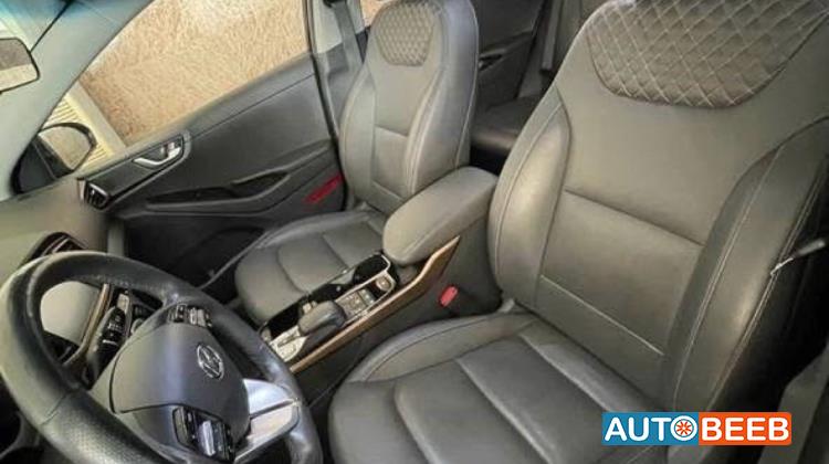 هيونداي ايونيك 2018