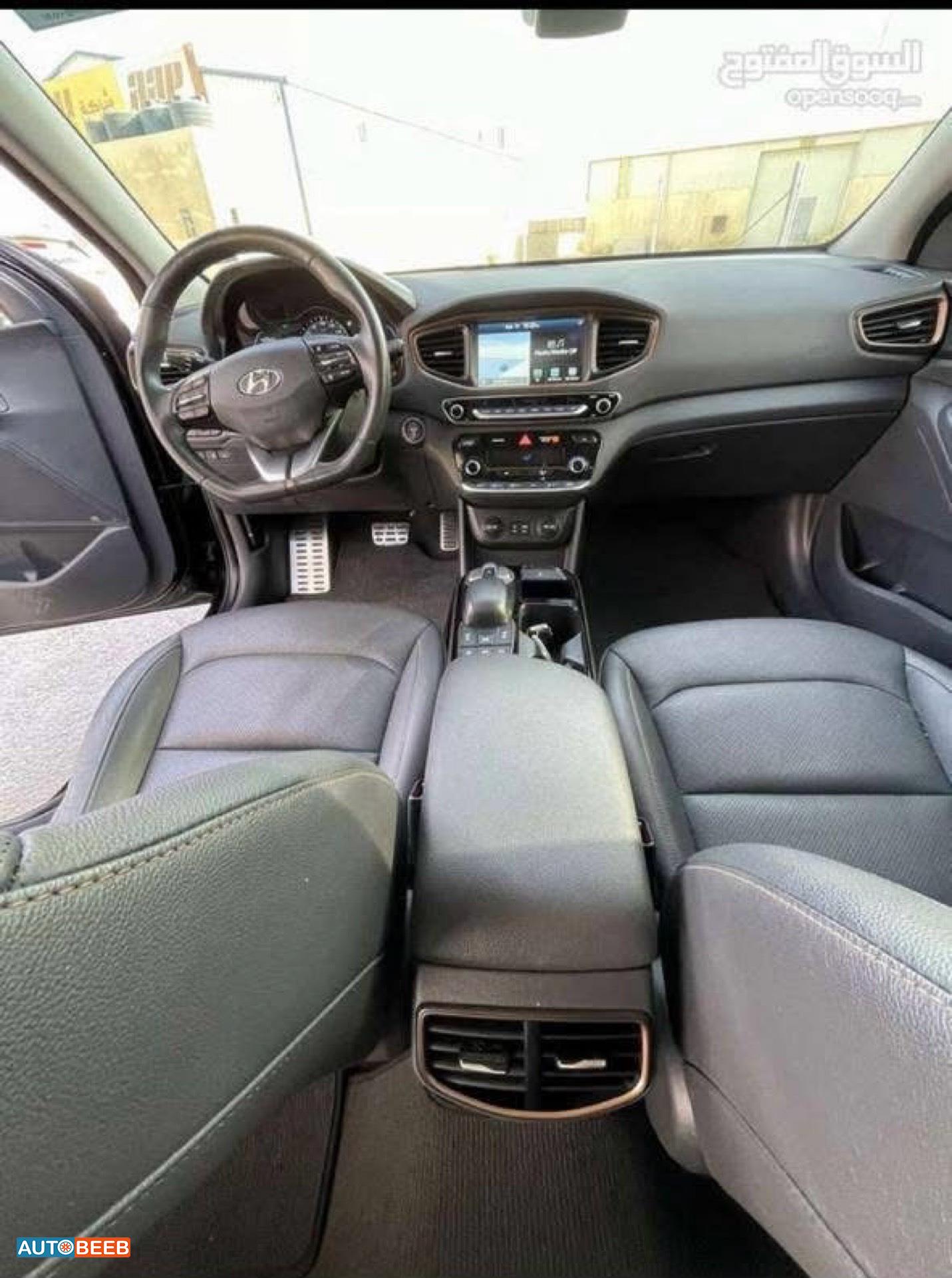 هيونداي ايونيك 2018