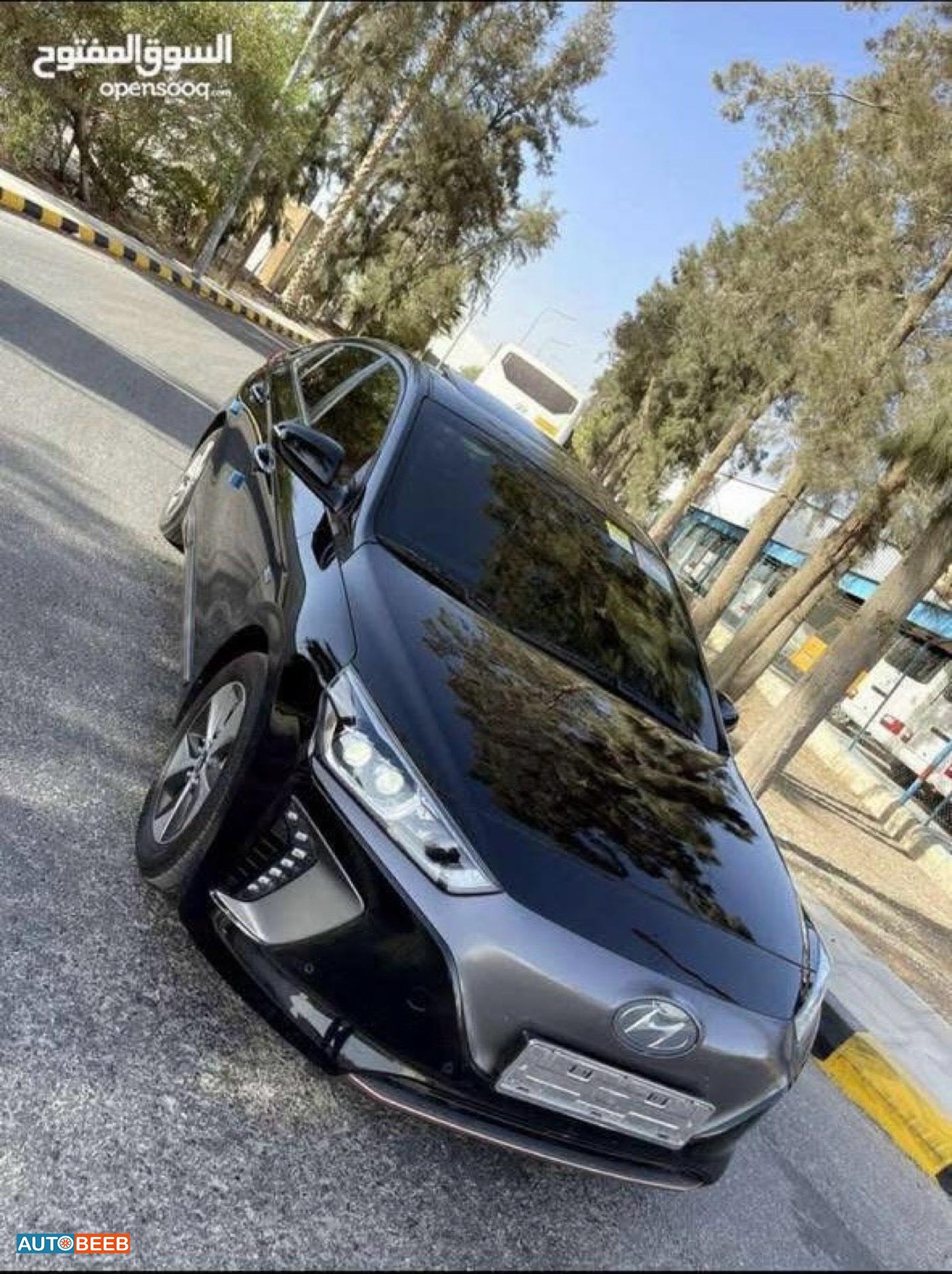 هيونداي ايونيك 2018