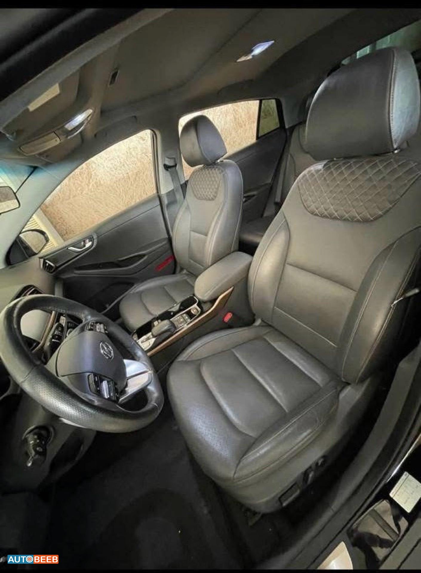 هيونداي ايونيك 2018