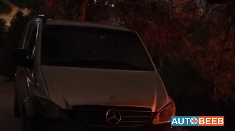 ميني باص مرسيدس بنز 2008