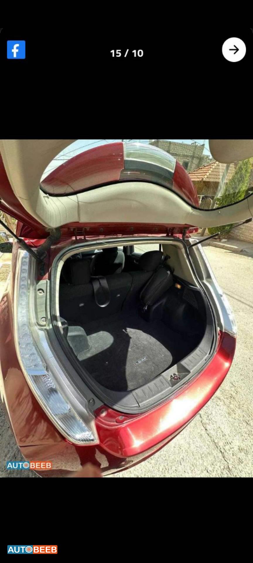 نيسان ليف 2015