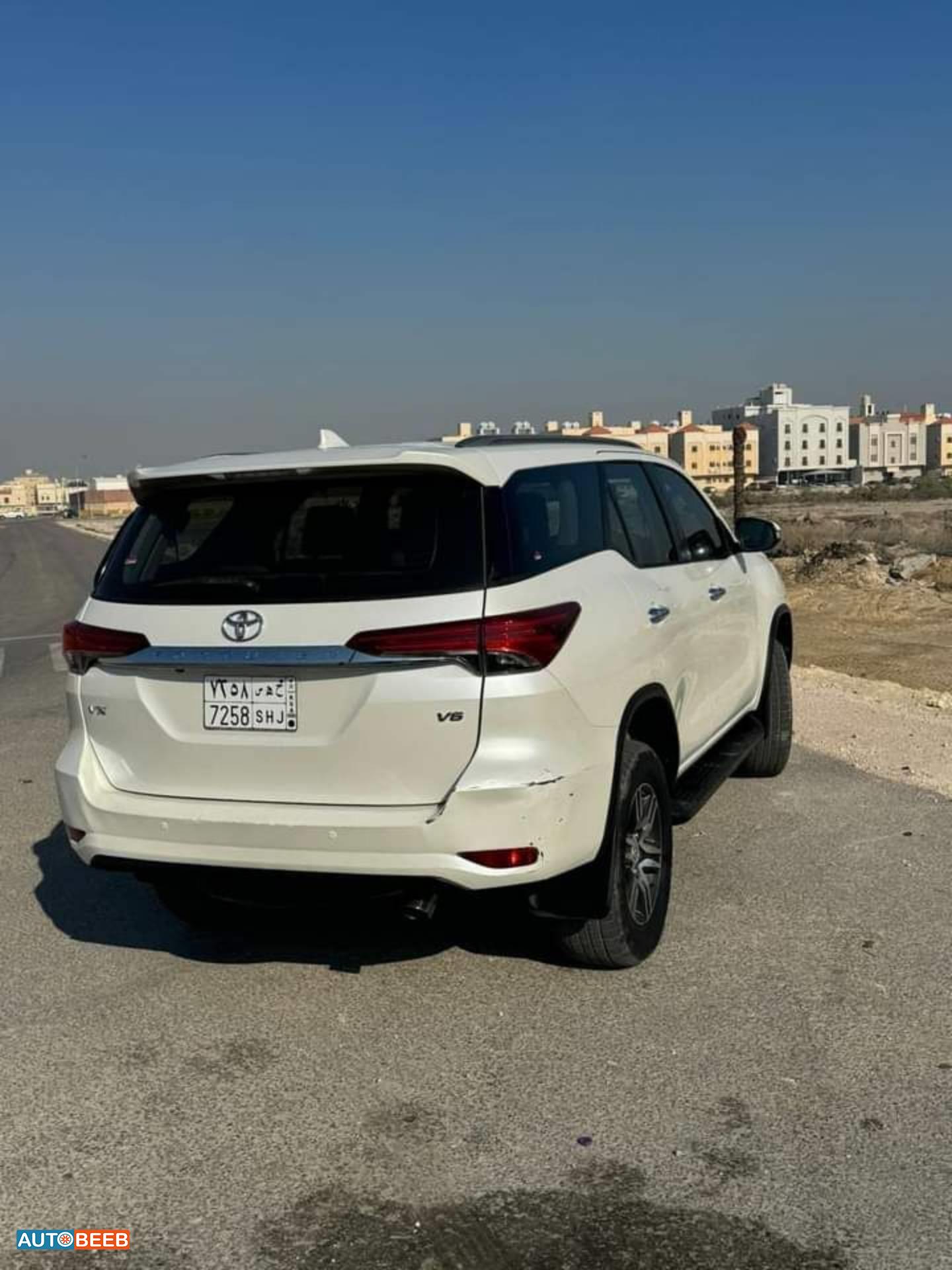 تويوتا فورتشنر 2016