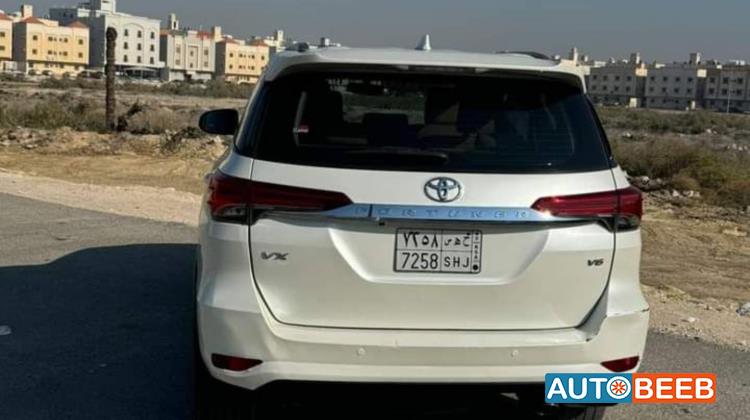 تويوتا فورتشنر 2016