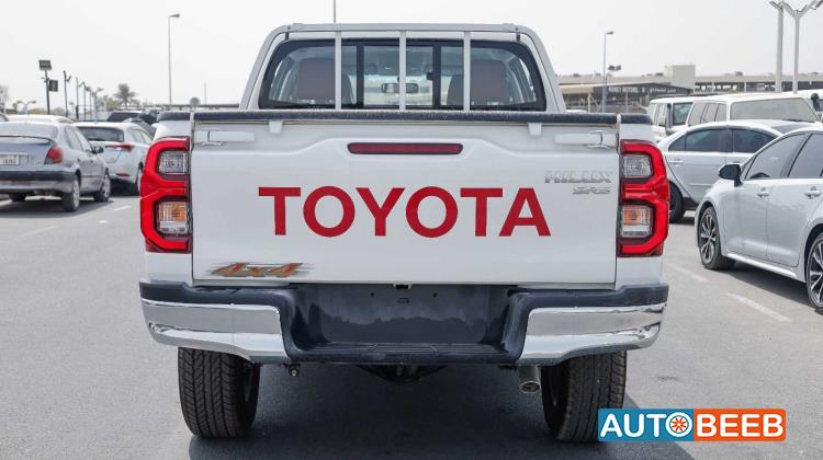 Toyota Hilux 2025