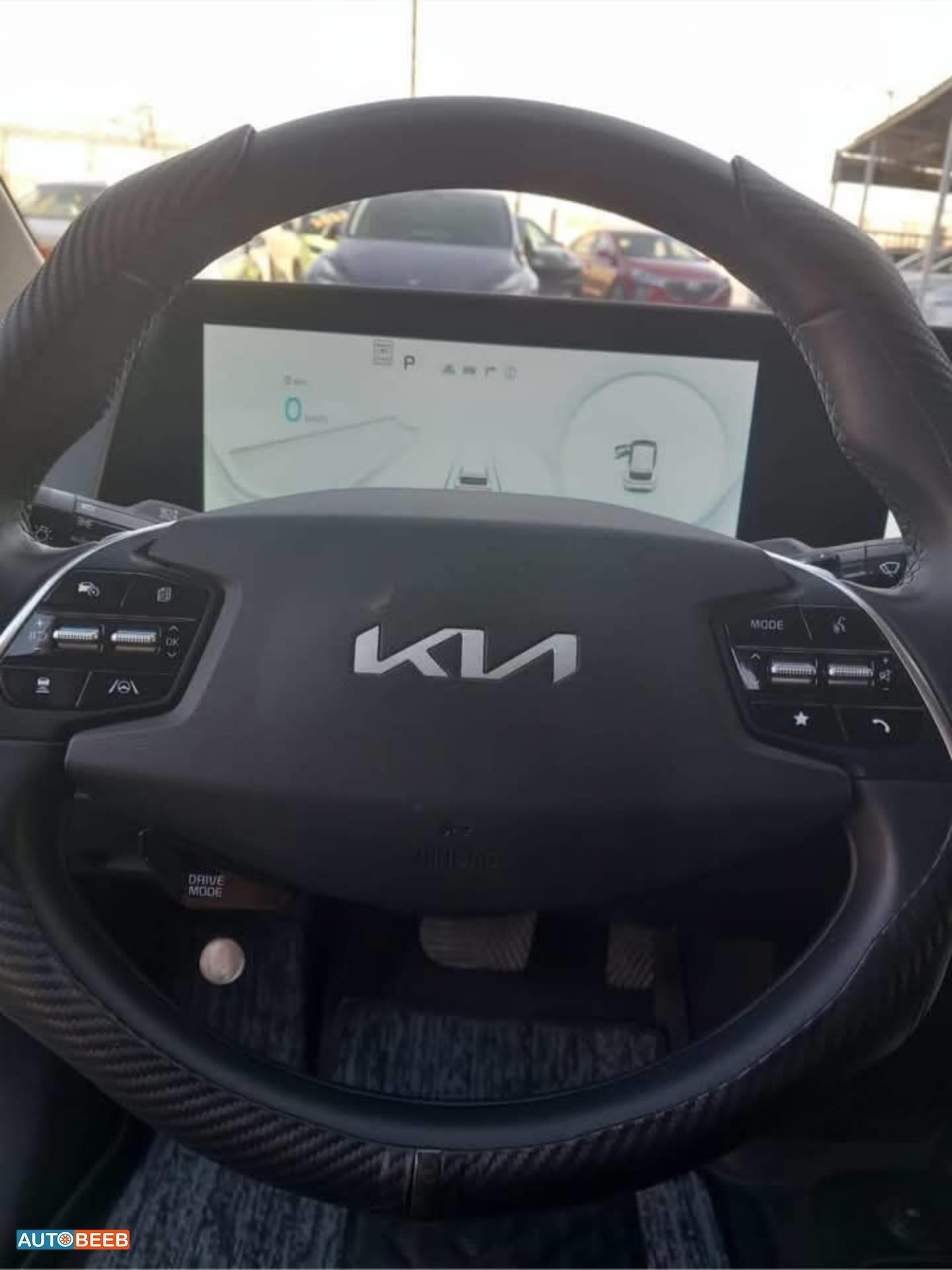 KIA EV6 2023