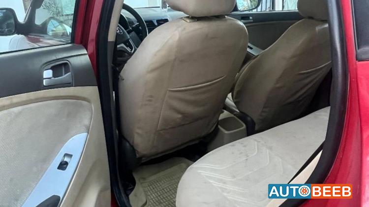 هيونداي اكسنت 2013