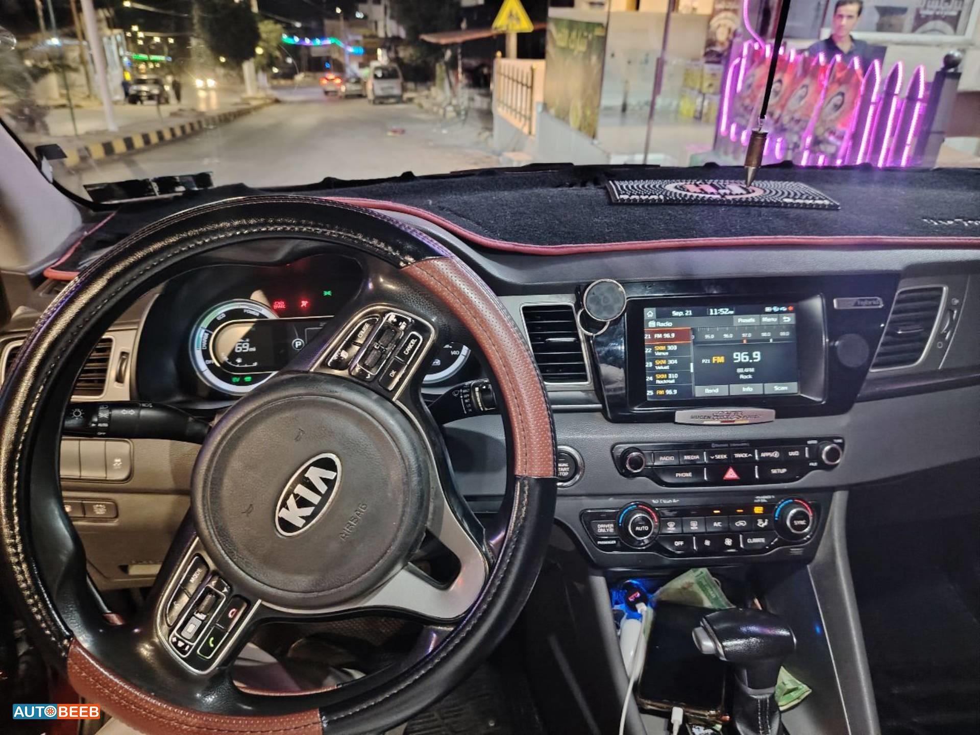 كيا نيرو 2017