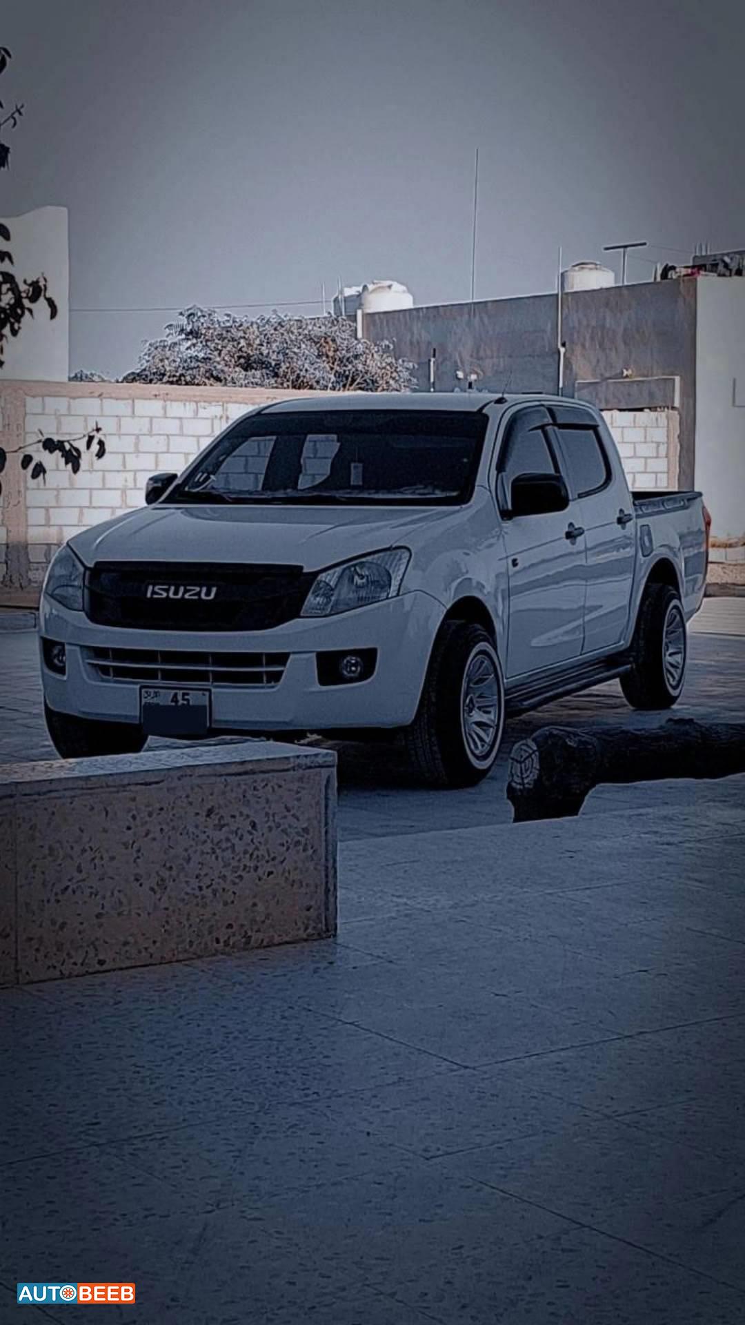 ايسوزو دي ماكس 2015