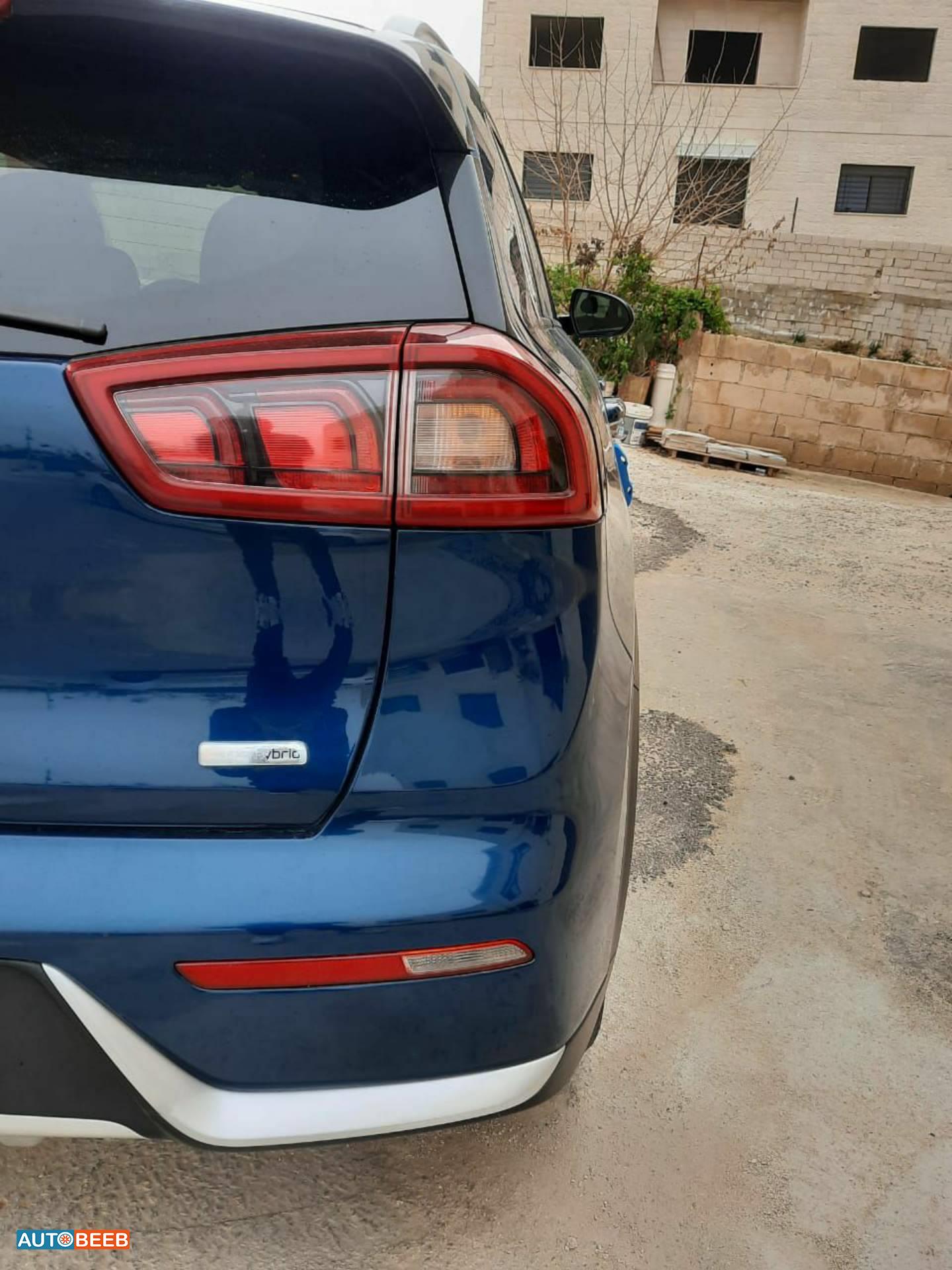 كيا نيرو 2018