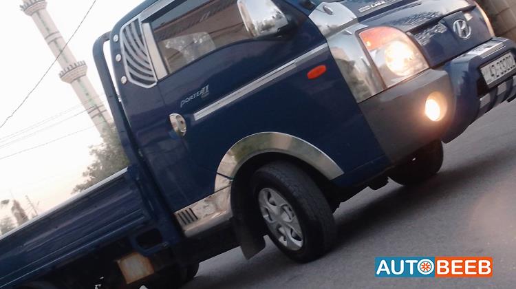 هيونداي بورتر 2012