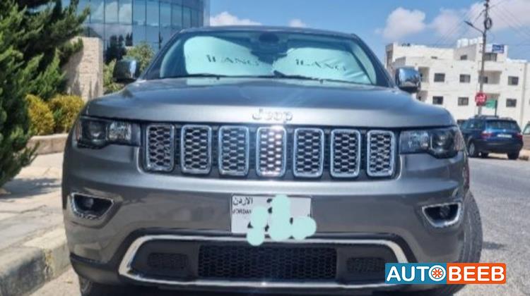 جيب جراند شيروكي 2012