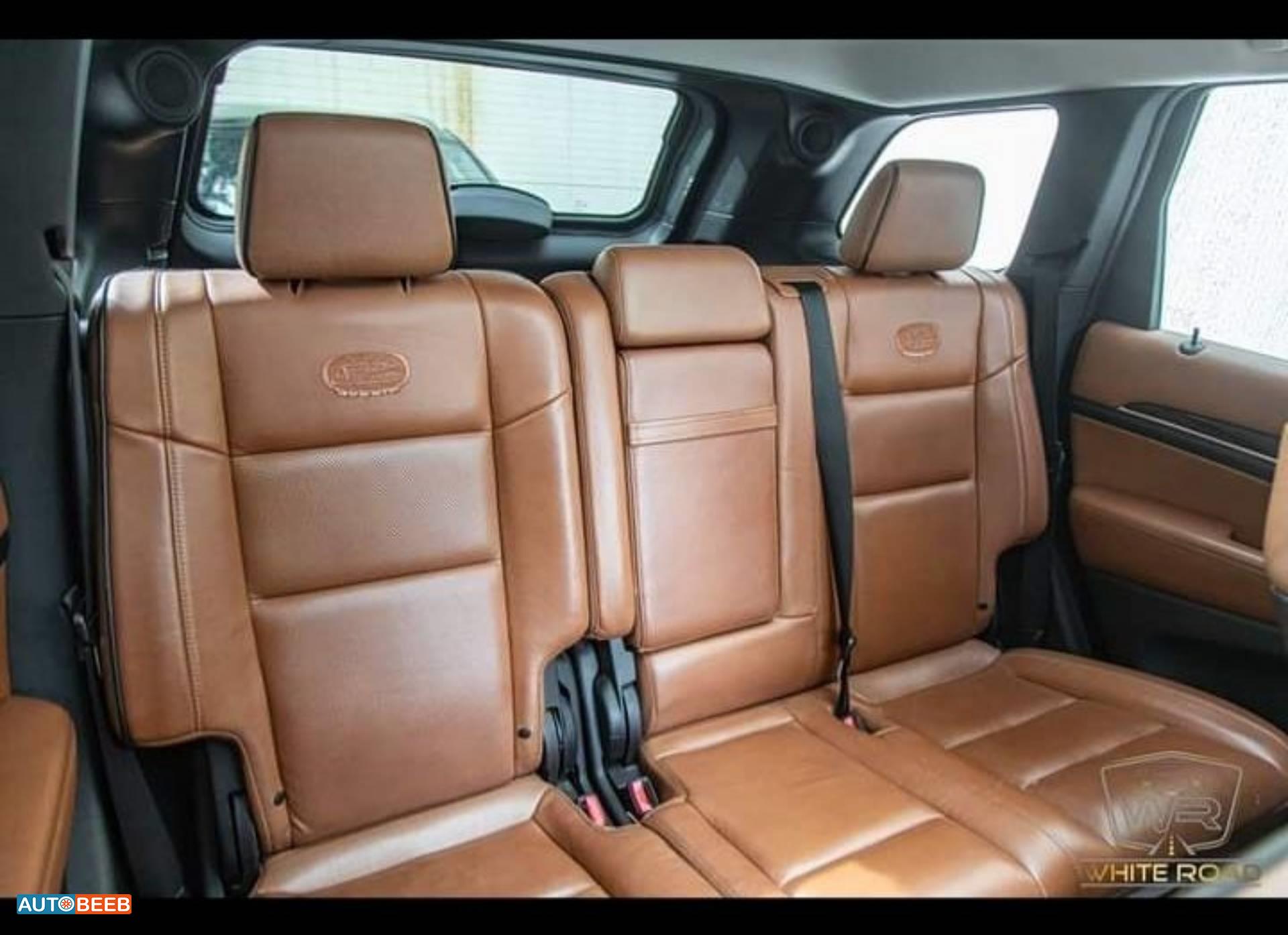 جيب جراند شيروكي 2012