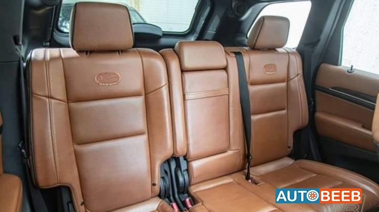 جيب جراند شيروكي 2012