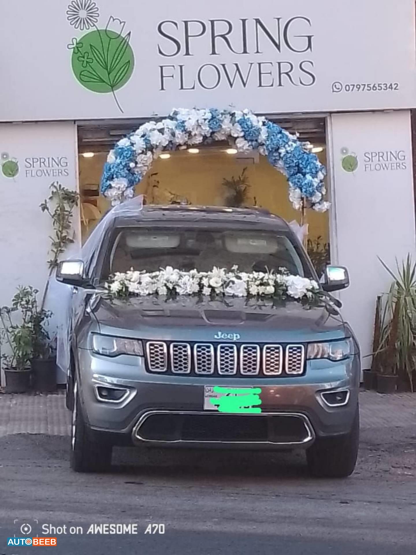 جيب جراند شيروكي 2012