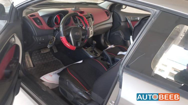 كيا فورتي 2010