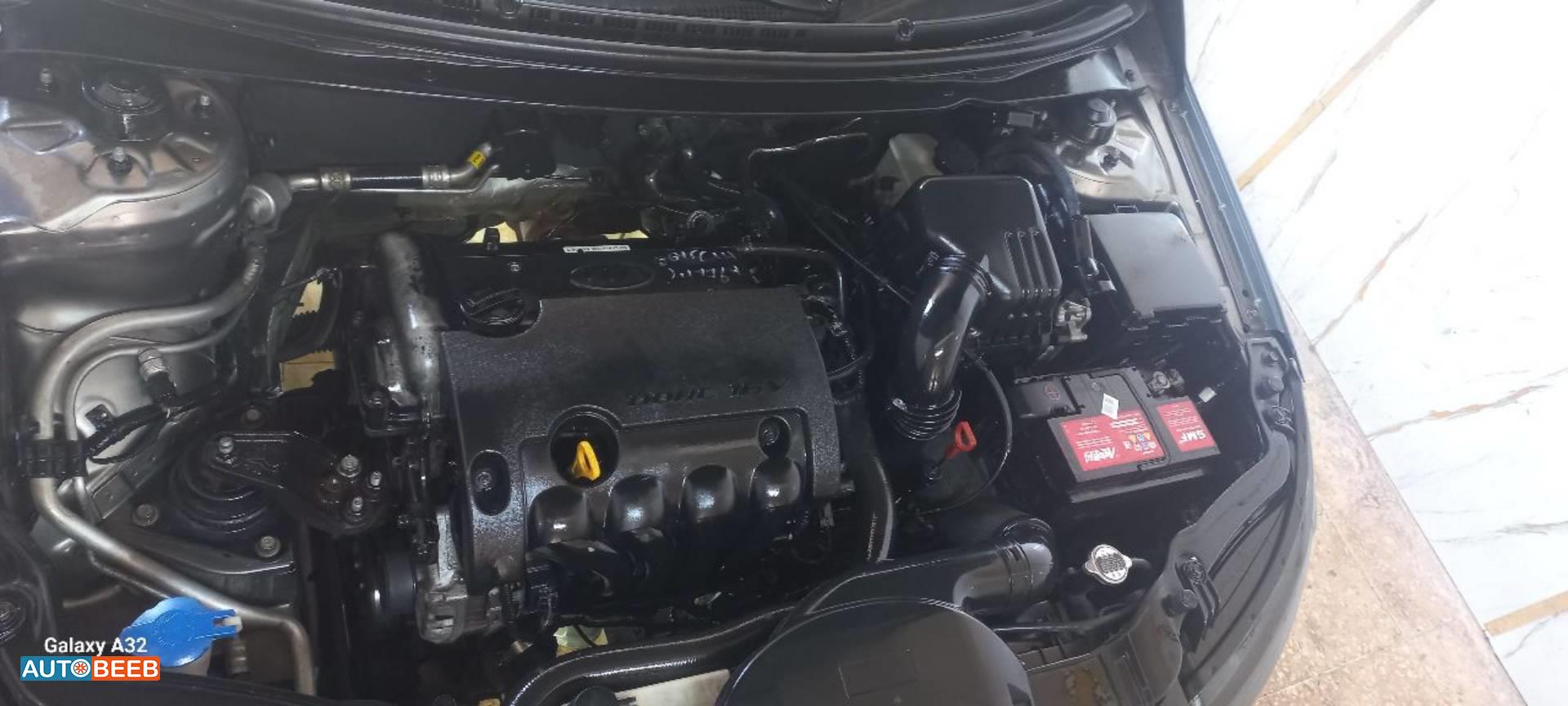 كيا فورتي 2010