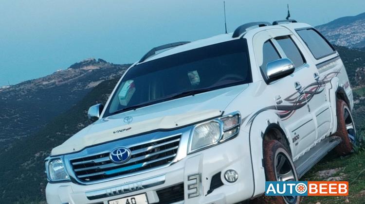 Toyota Hilux 2015